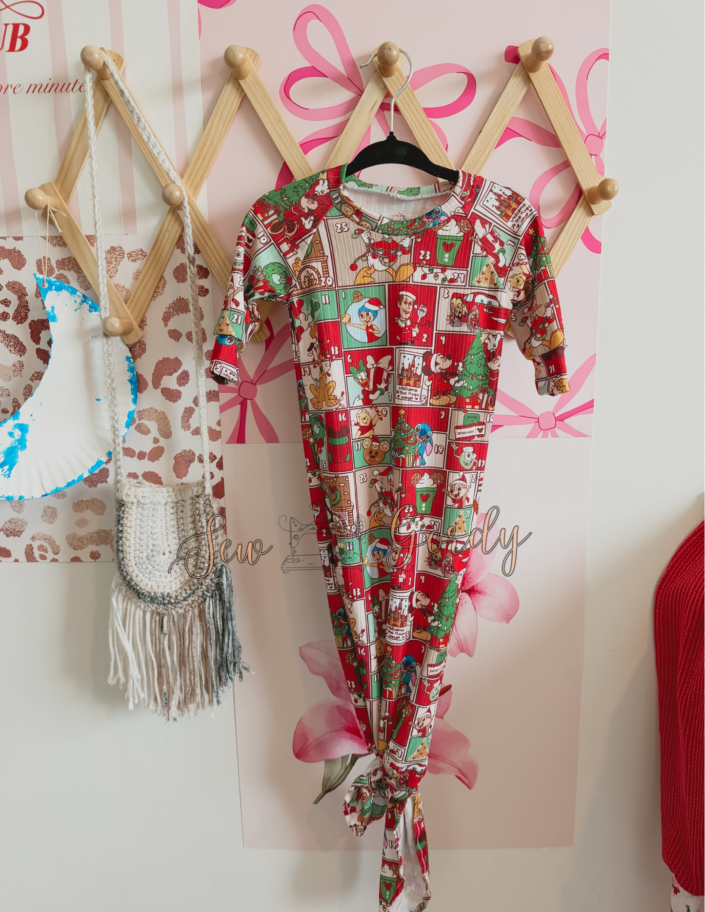Christmas Advent Knotted Gown